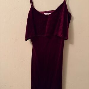 BB Dakota Strapless Burgundy Dress